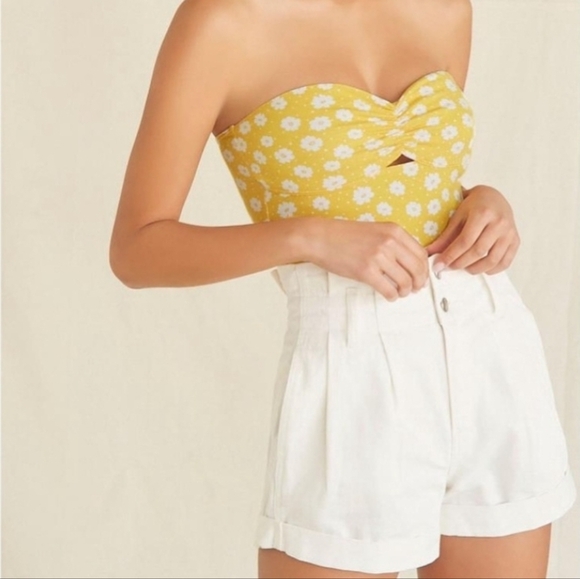 Forever 21 Tops - Forever 21 Yellow Daisy Strapless Bodysuit